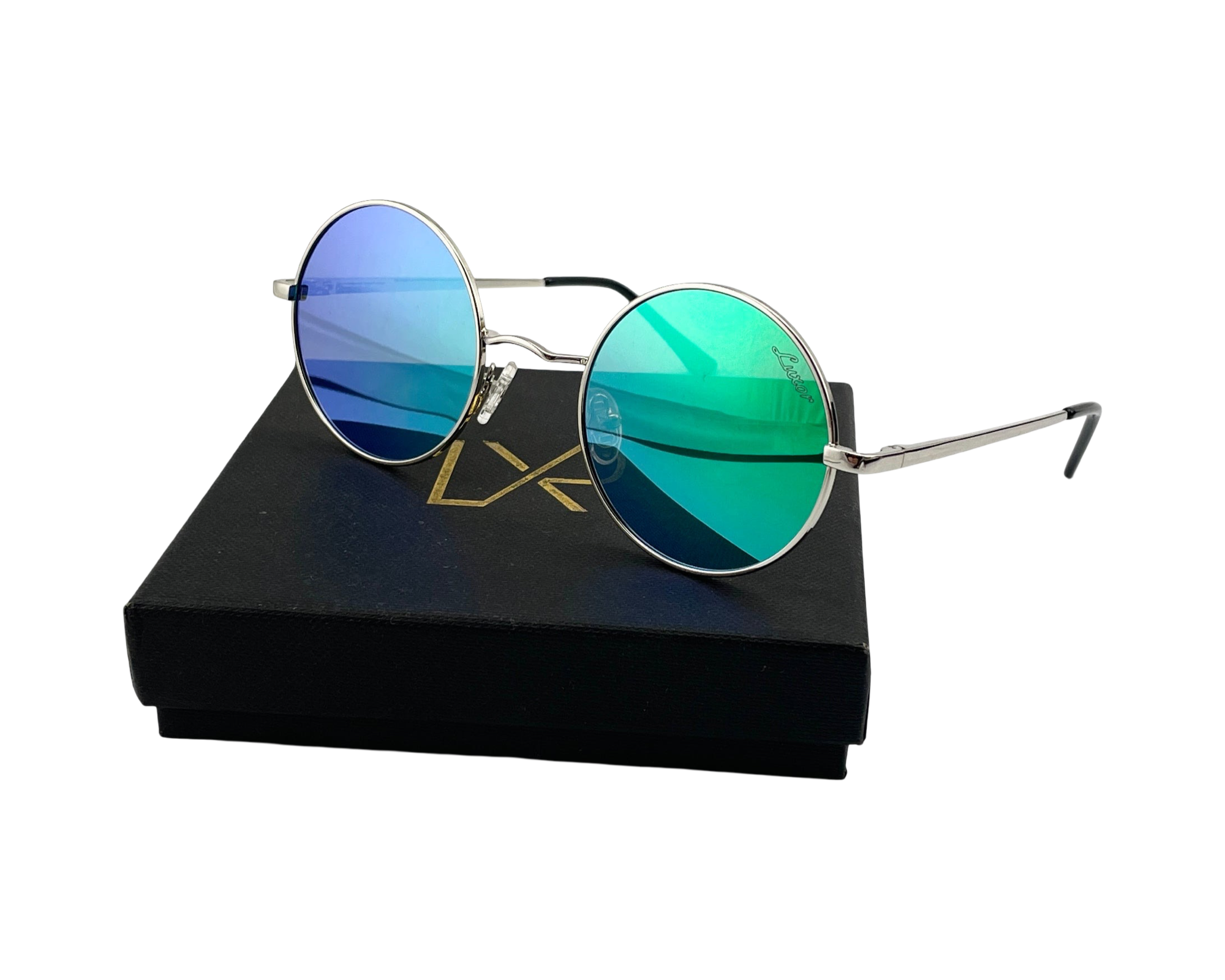 CIRCA, Green and Silver