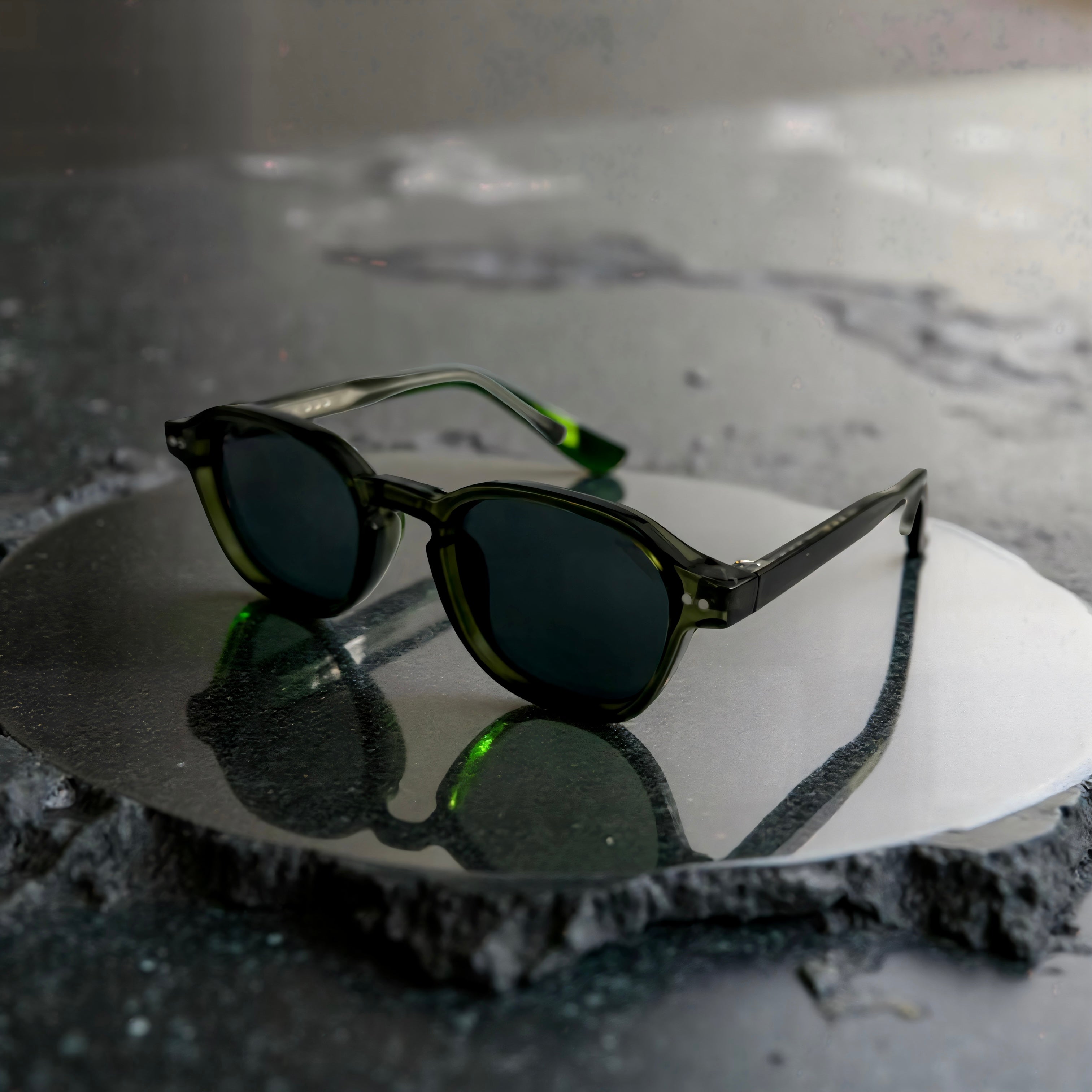 LUCENT - Olive Clear