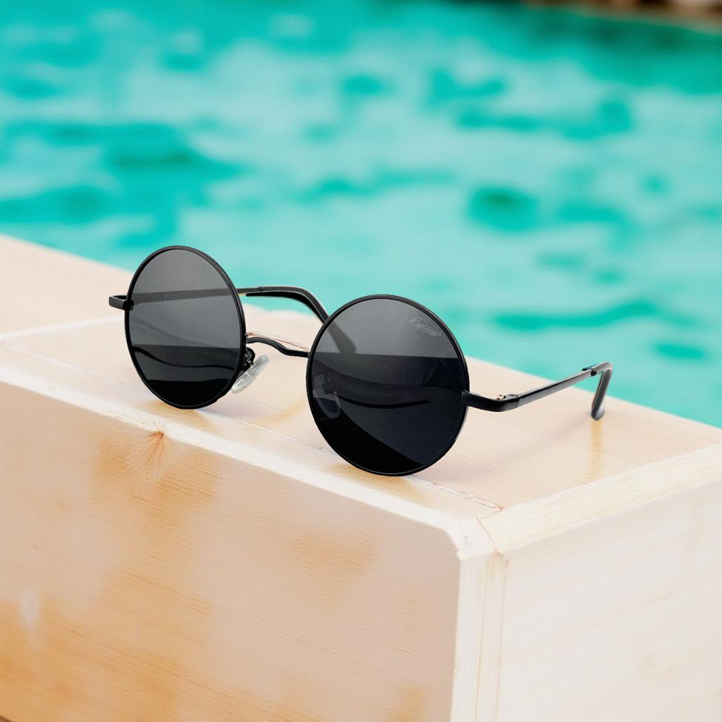 CIRCA, Black on Black