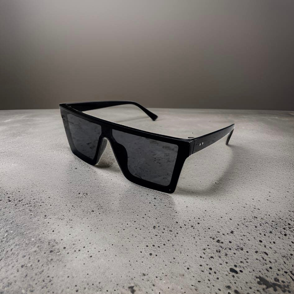 VENICE, Black on Black (Unisex)