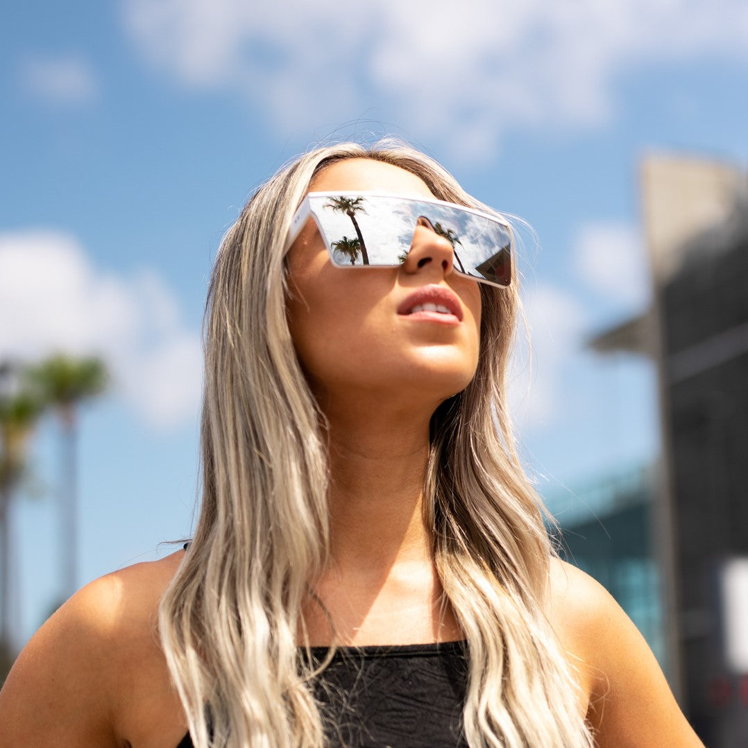 VENICE, White & Silver