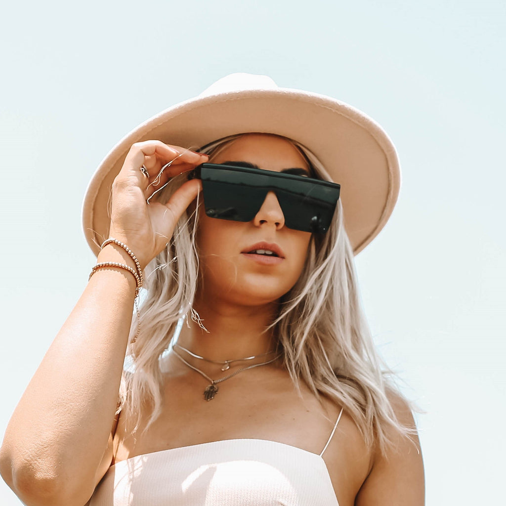 VENICE, Black on Black (Unisex)