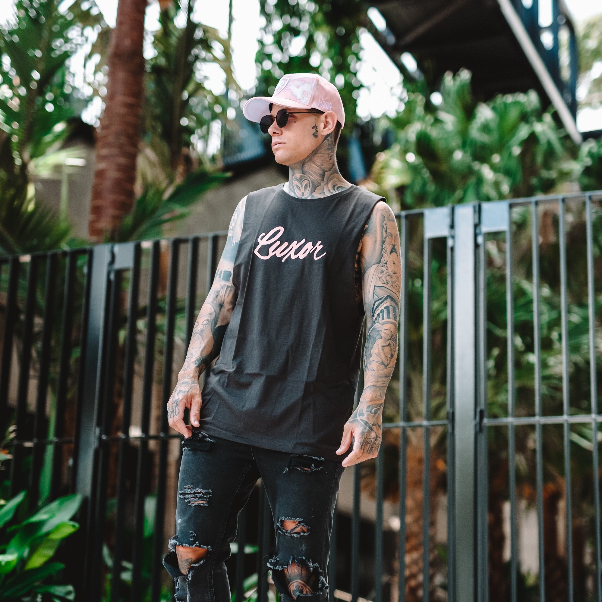 THRIVE tank, Charcoal