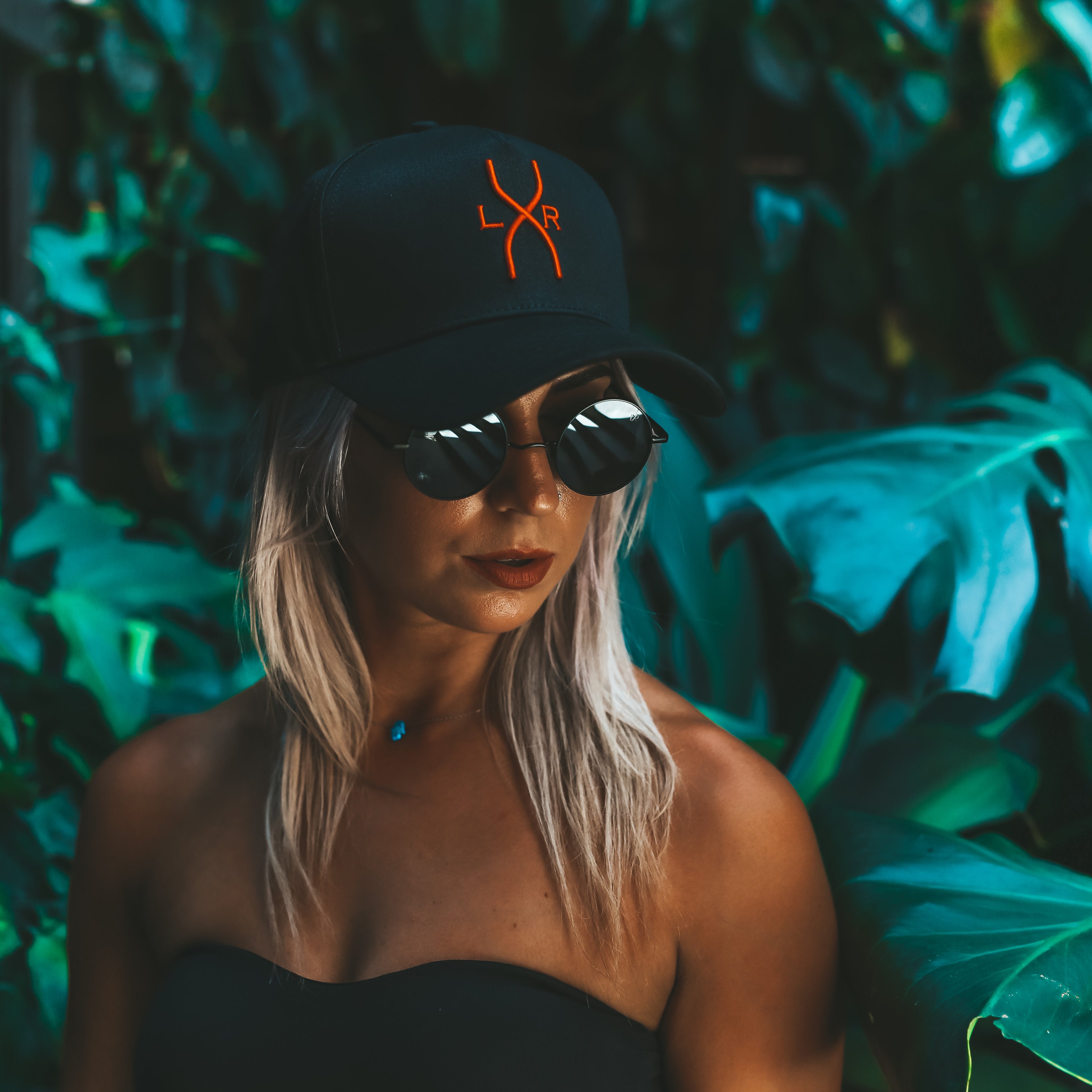 CIRCA, Black on Black