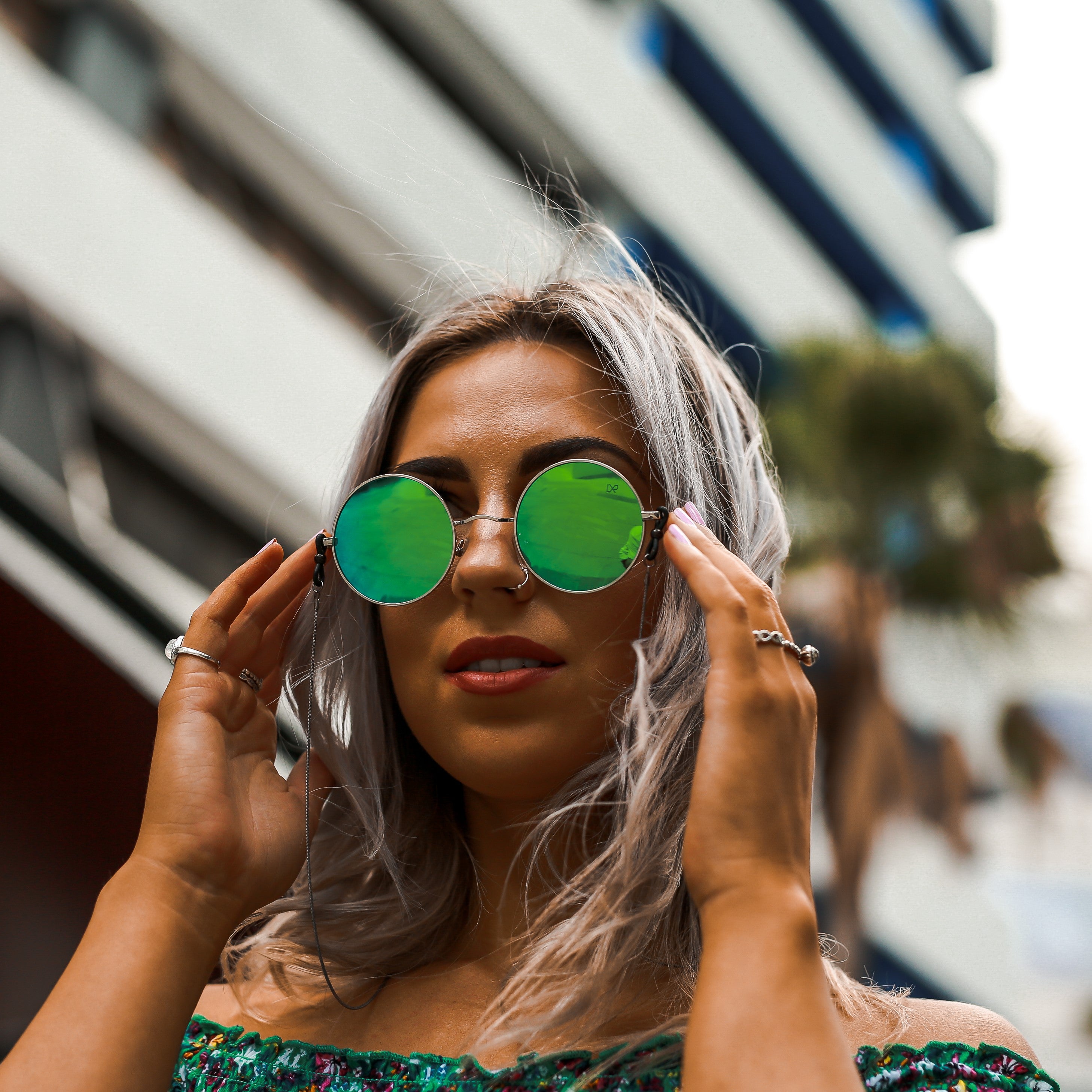 CIRCA, Green and Silver