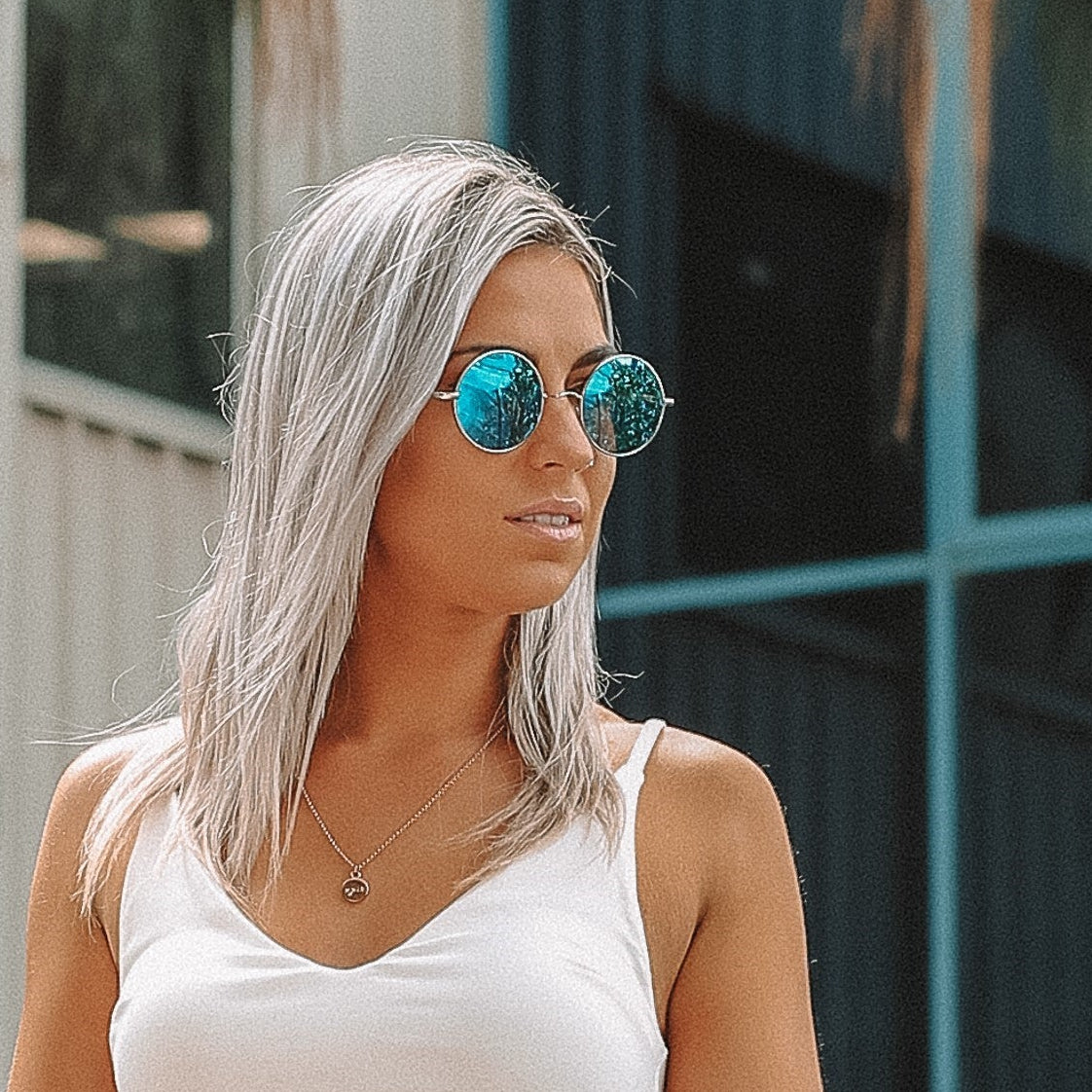 CIRCA, Blue and Silver