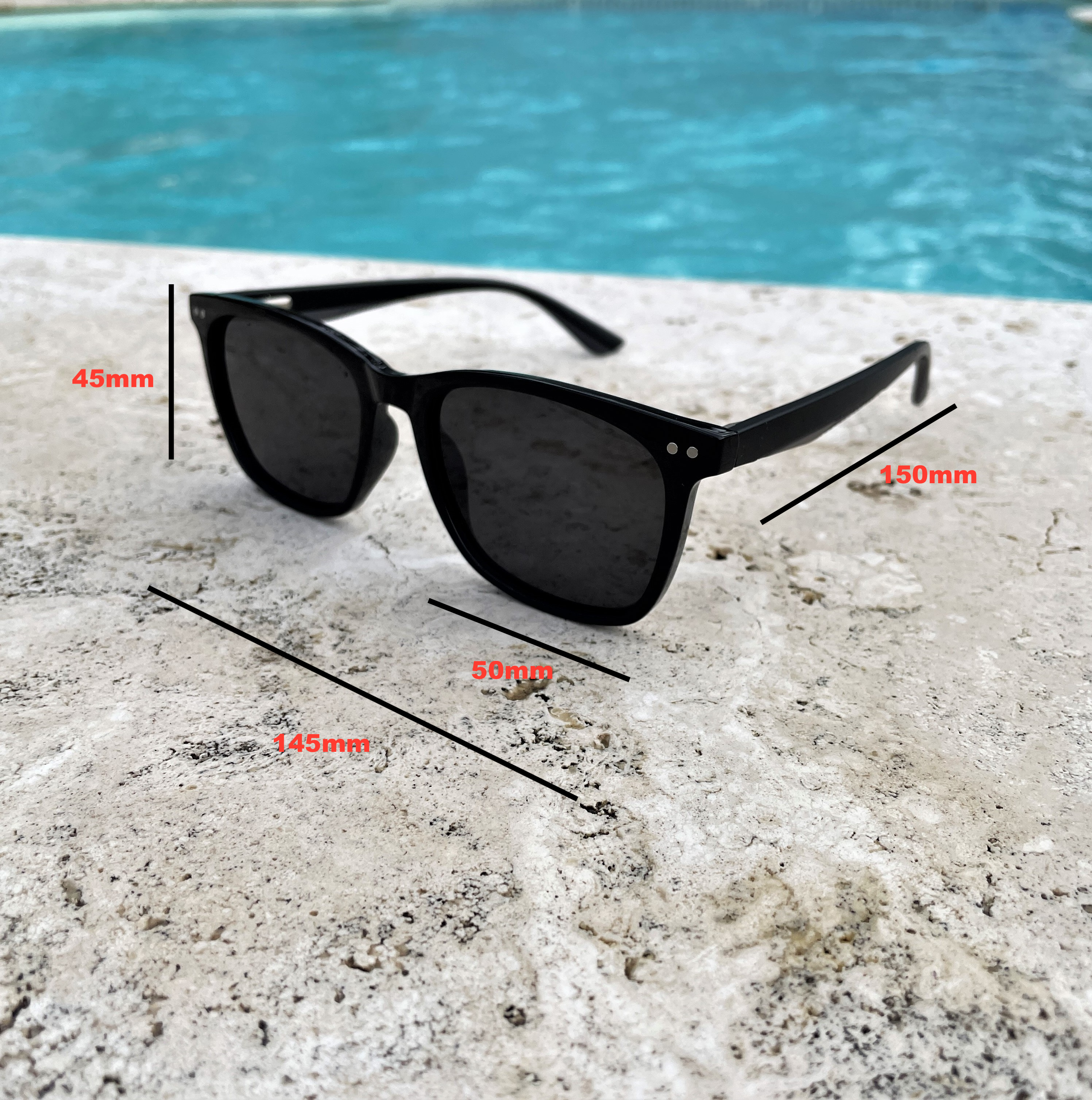 TAHITI, Black on Black